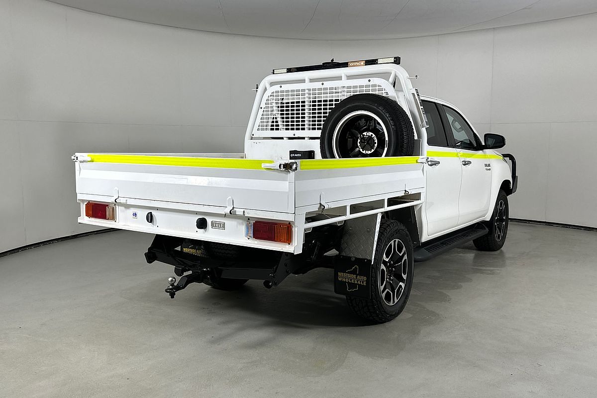 2021 Toyota HILUX SR5 (4x4) GUN126R FACELIFT 4X4