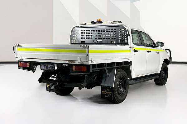 2021 Toyota HILUX SR (4x4) GUN126R FACELIFT 4X4