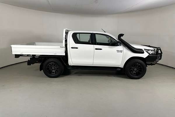 2021 Toyota HILUX SR (4x4) GUN126R FACELIFT 4X4