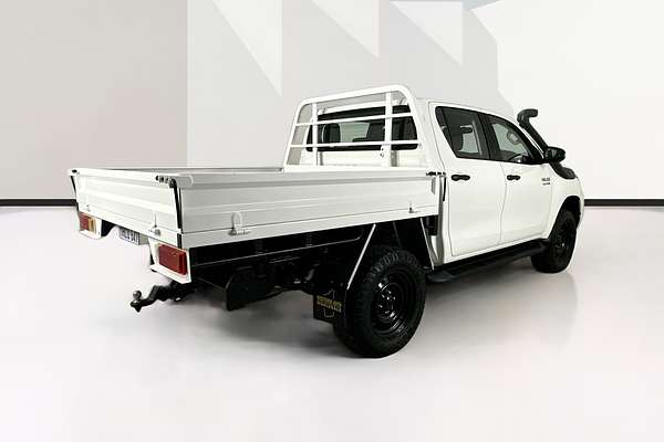 2020 Toyota HILUX SR (4x4) GUN126R FACELIFT 4X4