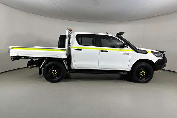 2021 Toyota HILUX SR (4x4) GUN126R FACELIFT 4X4