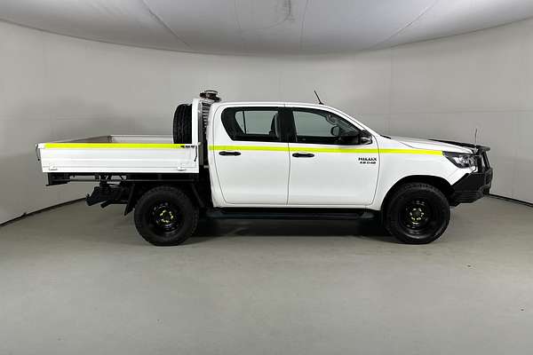 2021 Toyota HILUX SR (4x4) GUN126R FACELIFT 4X4