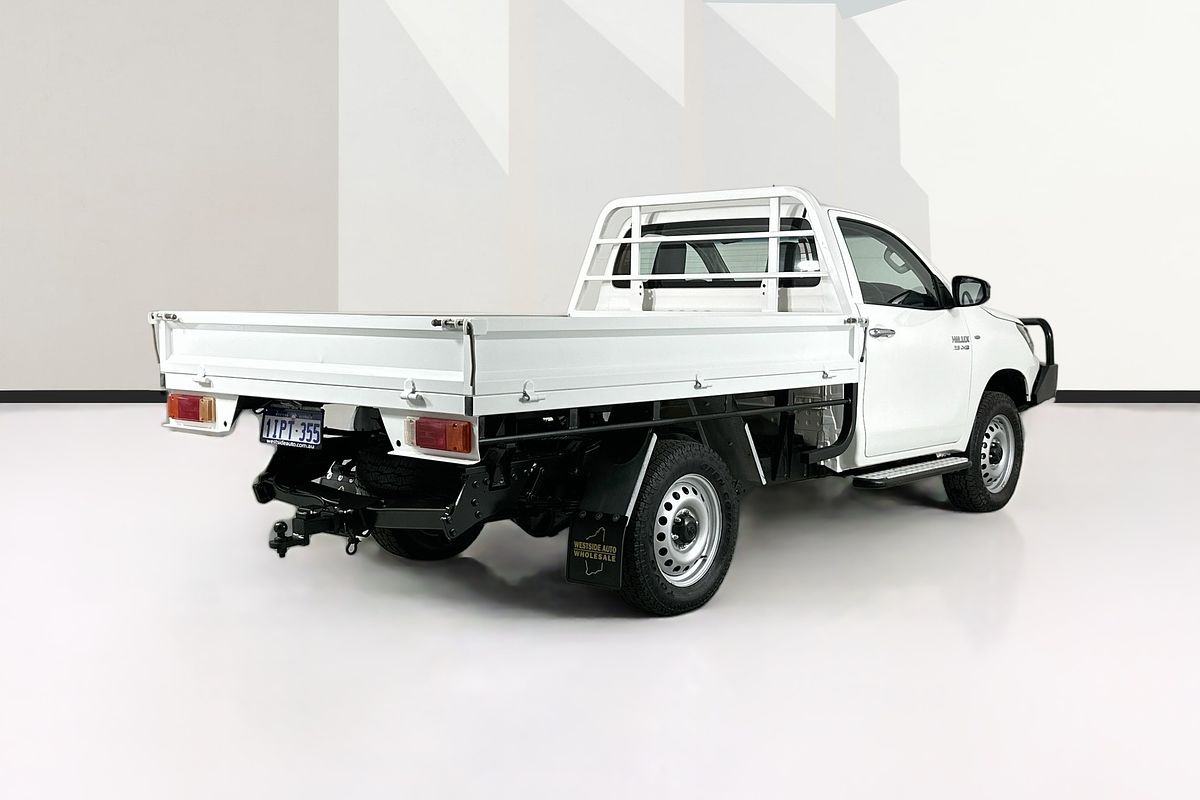 2016 Toyota HILUX SR (4x4) GUN126R 4X4