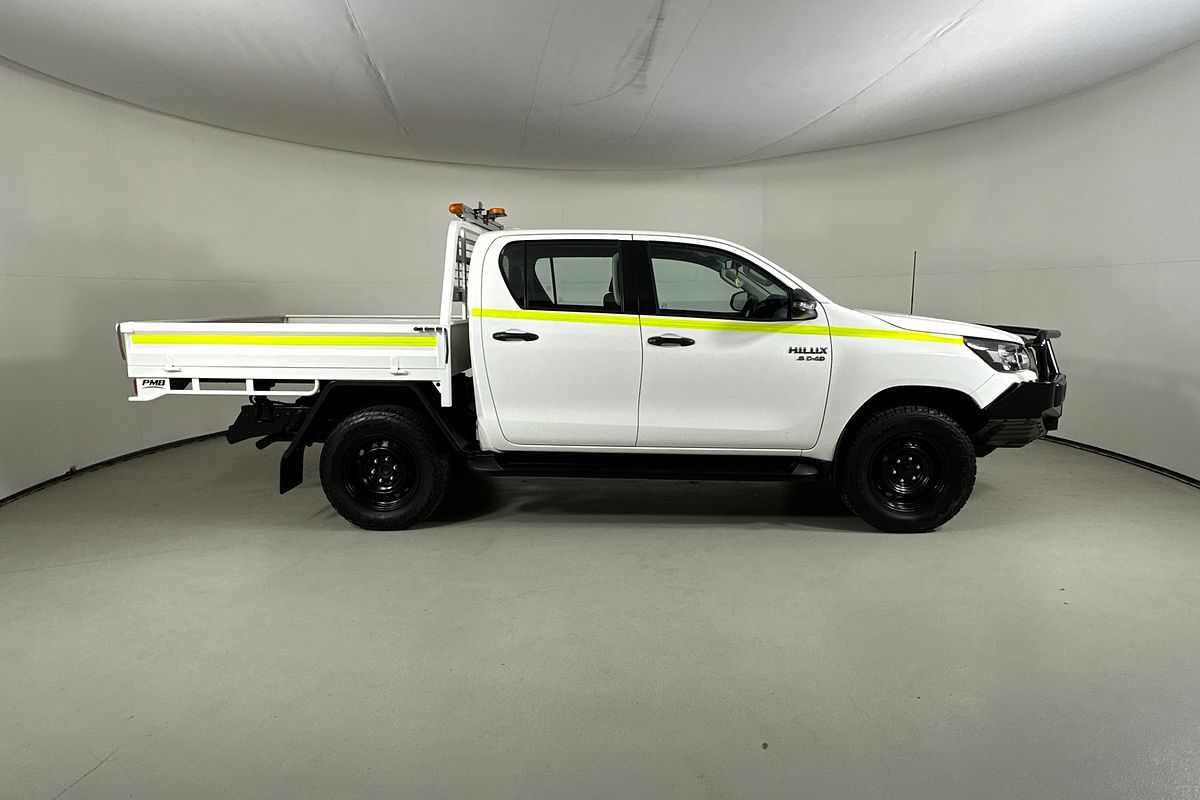 2022 Toyota HILUX SR (4x4) STEEL WHEELS GUN126R 4X4