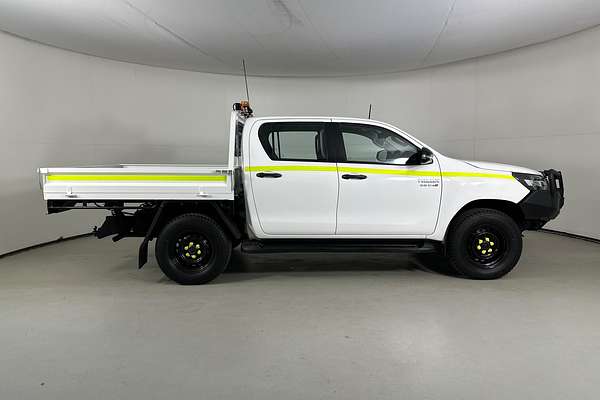 2021 Toyota HILUX SR (4x4) GUN126R FACELIFT 4X4