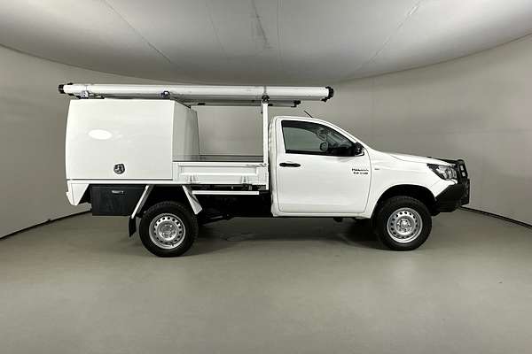 2020 Toyota HILUX SR (4x4) GUN126R MY19 UPGRADE 4X4
