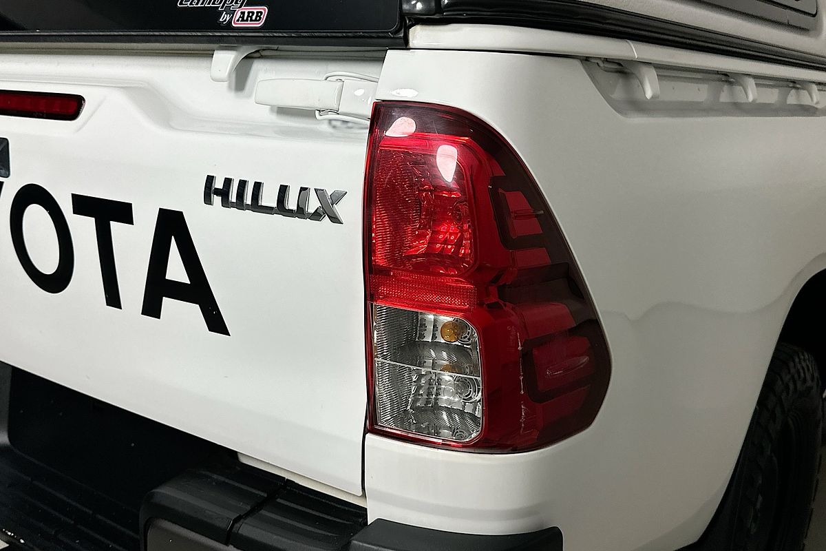 2022 Toyota HILUX SR (4x4) GUN126R 4X4