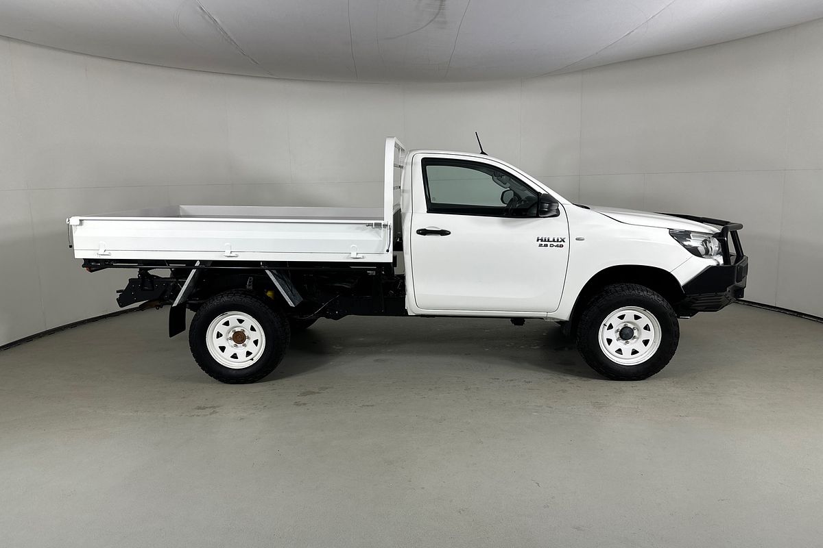 2019 Toyota HILUX SR (4x4) GUN126R MY19 4X4