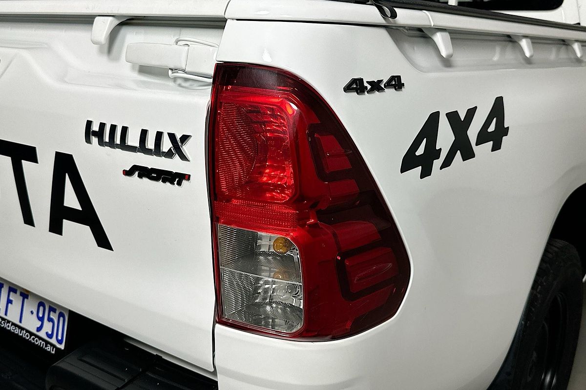 2020 Toyota HILUX SR (4x4) GUN126R FACELIFT 4X4