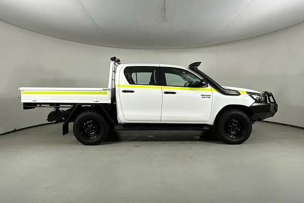 2020 Toyota HILUX SR (4x4) GUN126R FACELIFT 4X4