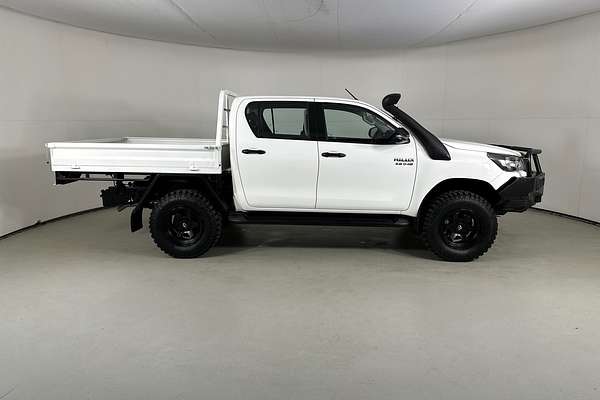 2020 Toyota HILUX SR (4x4) GUN126R FACELIFT 4X4