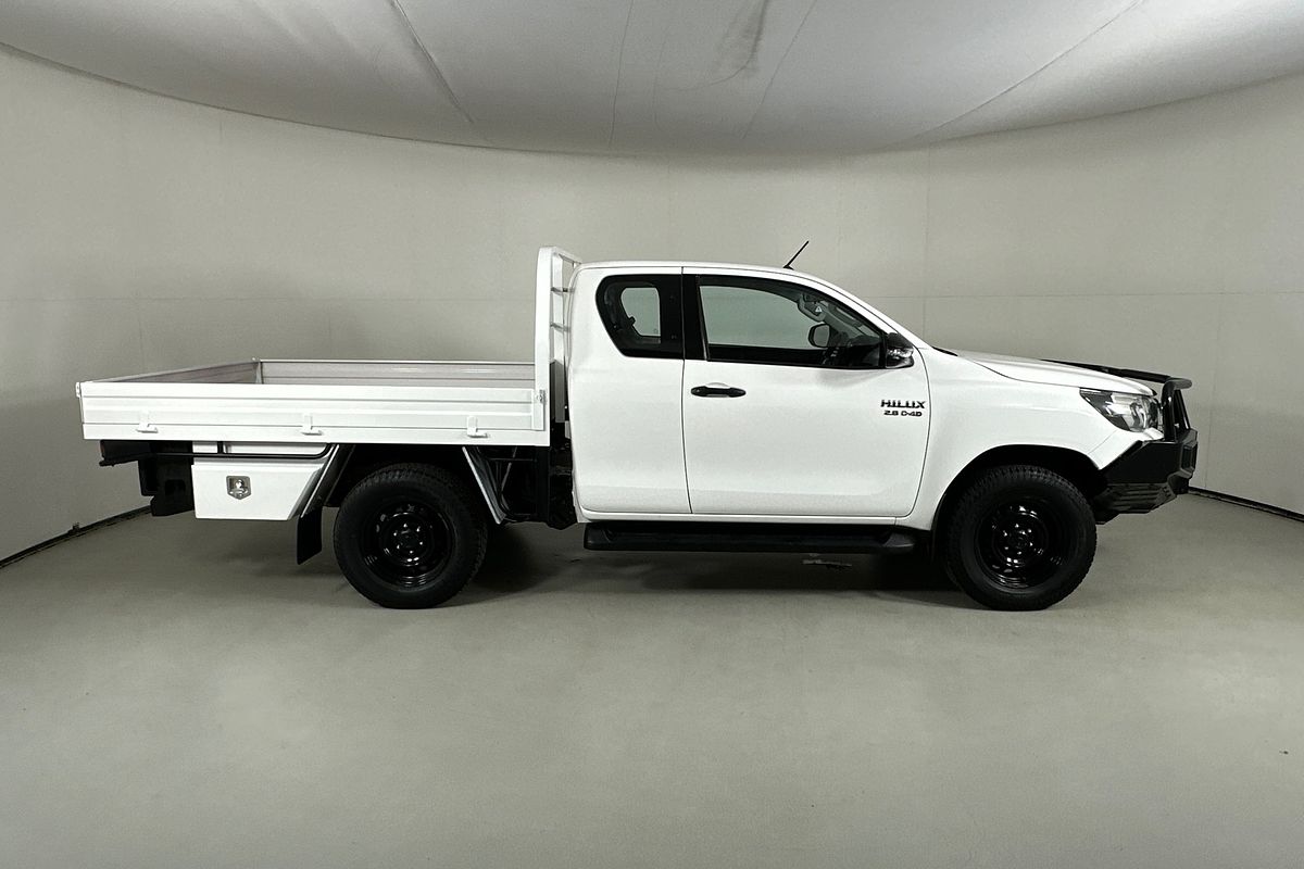 2018 Toyota Hilux SR (4x4) GUN126R MY19 4X4