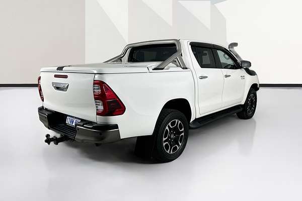 2021 Toyota HILUX SR5 (4x4) GUN126R 4X4