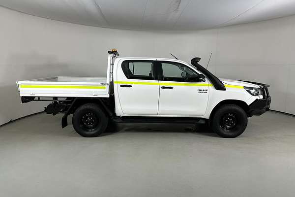2021 Toyota HILUX SR (4x4) GUN126R 4X4