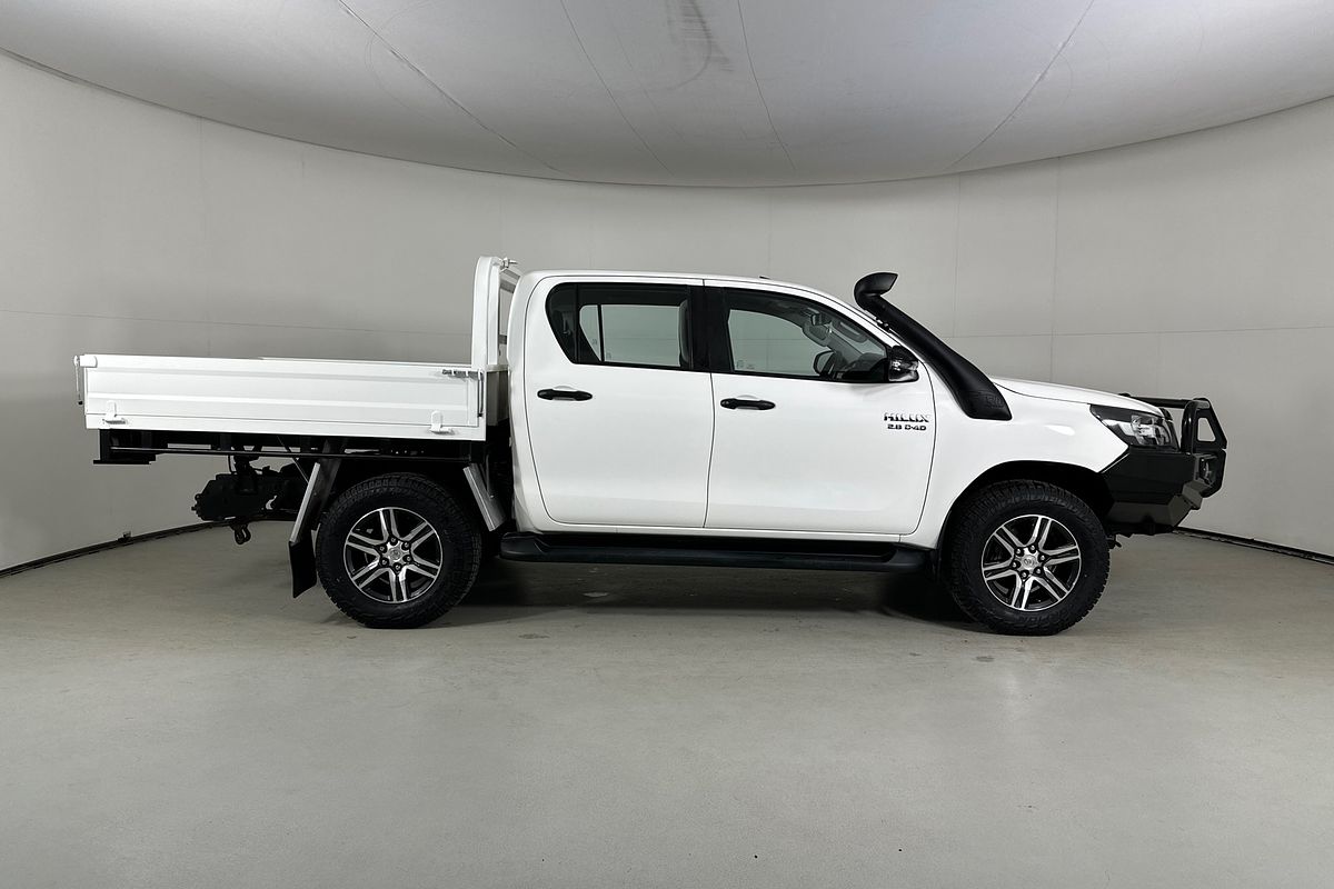 2021 Toyota HILUX SR (4x4) GUN126R 4X4