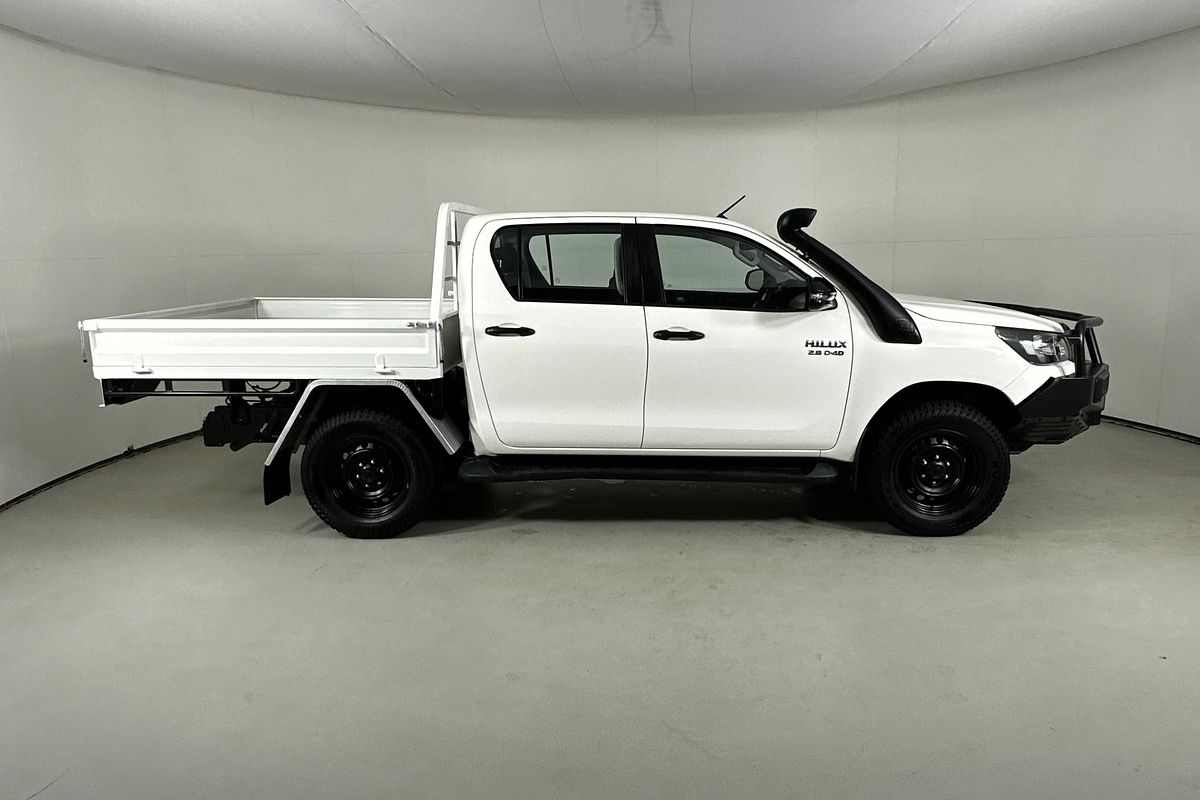 2020 Toyota HILUX SR (4x4) GUN126R FACELIFT 4X4