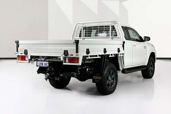 2024 Toyota HILUX SR (4x4) GUN126R 4X4