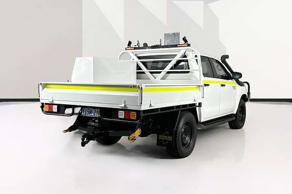 2021 Toyota HILUX SR (4x4) GUN126R 4X4