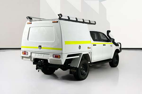 2020 Toyota HILUX SR (4x4) GUN126R FACELIFT 4X4