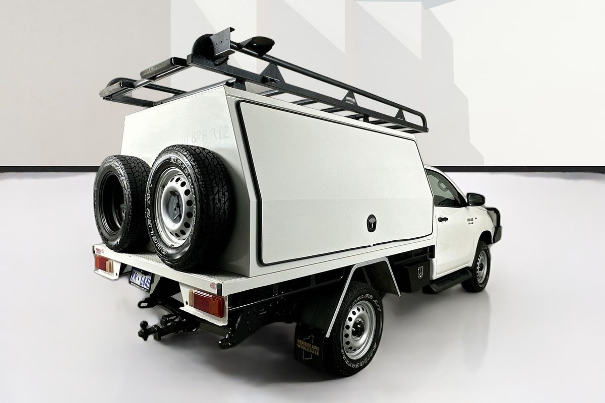 2019 Toyota HILUX SR (4x4) GUN126R MY19 4X4