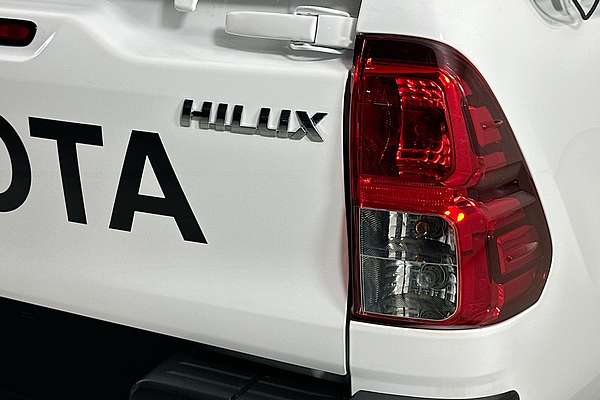 2022 Toyota HILUX WORKMATE (4x2) TGN121R REAR WHEEL DRIVE