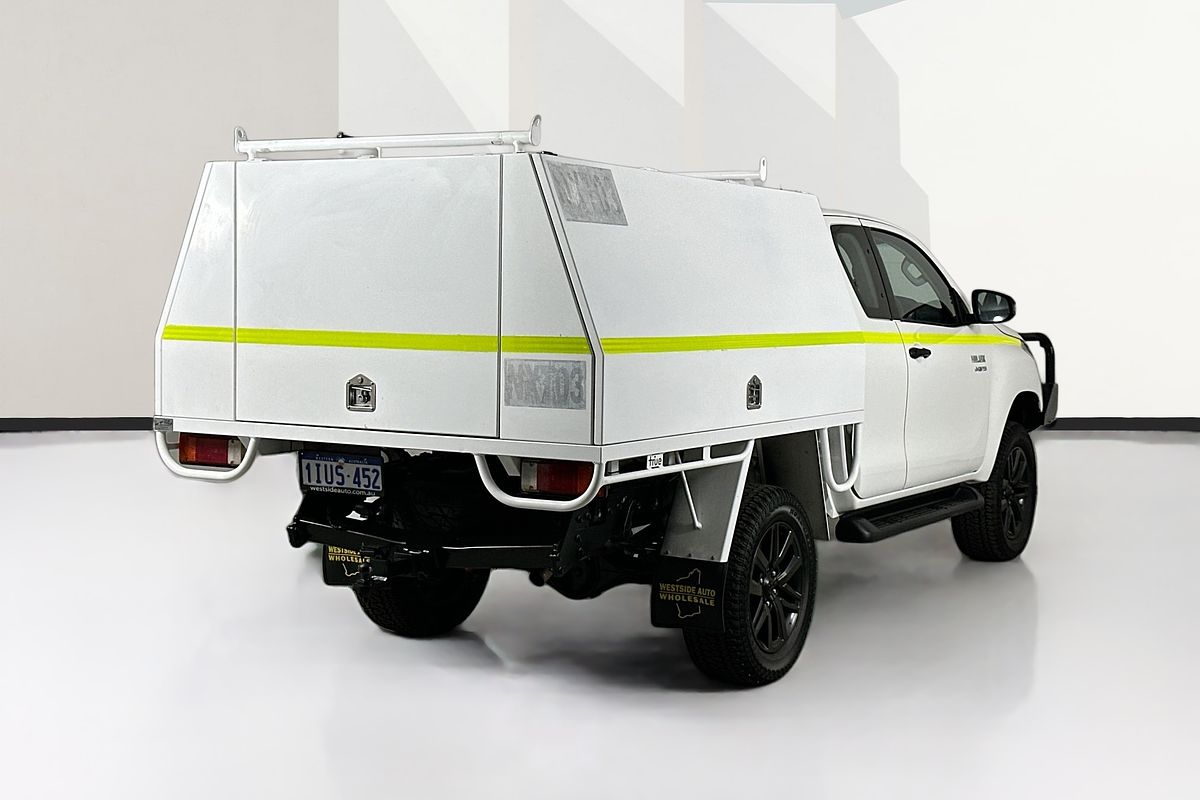 2019 Toyota HILUX SR (4x4) GUN126R MY19 4X4