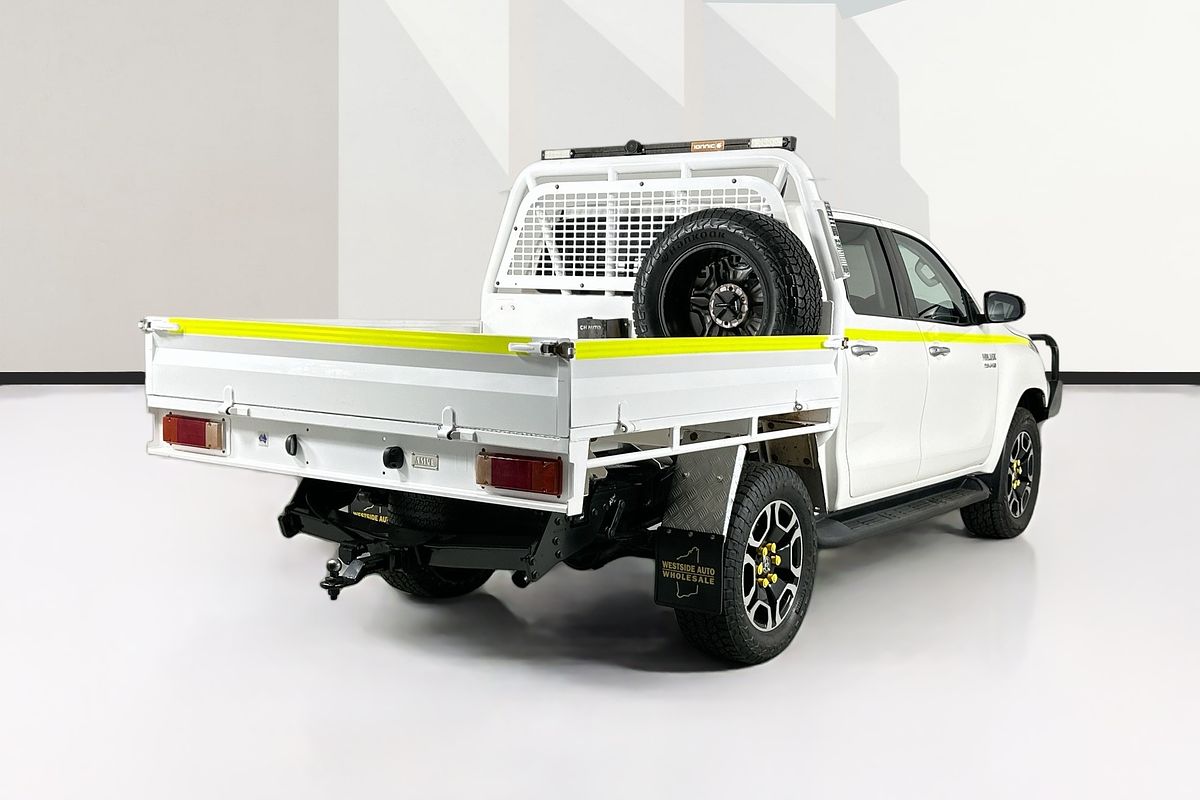 2021 Toyota HILUX SR5 (4x4) GUN126R FACELIFT 4X4