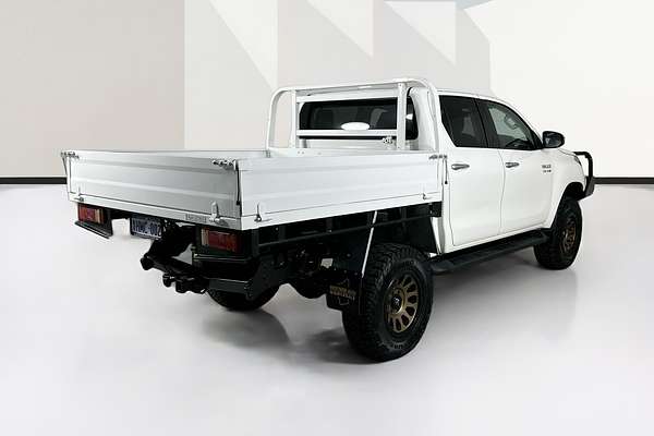 2021 Toyota HILUX SR5 (4x4) GUN126R 4X4