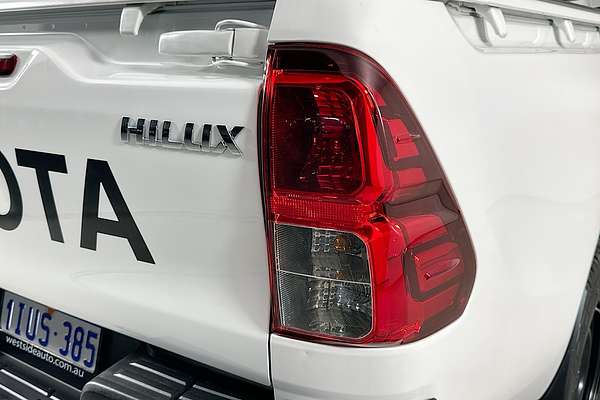 2018 Toyota HILUX SR (4x4) GUN126R MY17 4X4