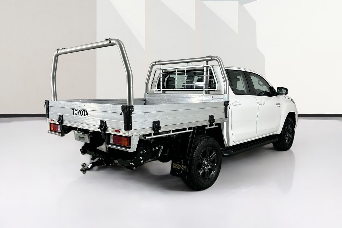 2024 Toyota HILUX SR 48V (4x4) GUN126R 4X4