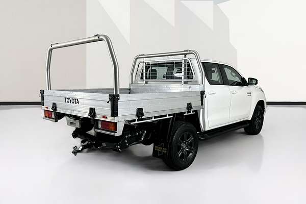 2024 Toyota HILUX SR 48V (4x4) GUN126R 4X4
