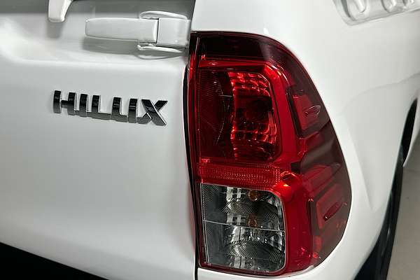 2019 Toyota HILUX WORKMATE TGN121R MY19 REAR WHEEL DRIVE