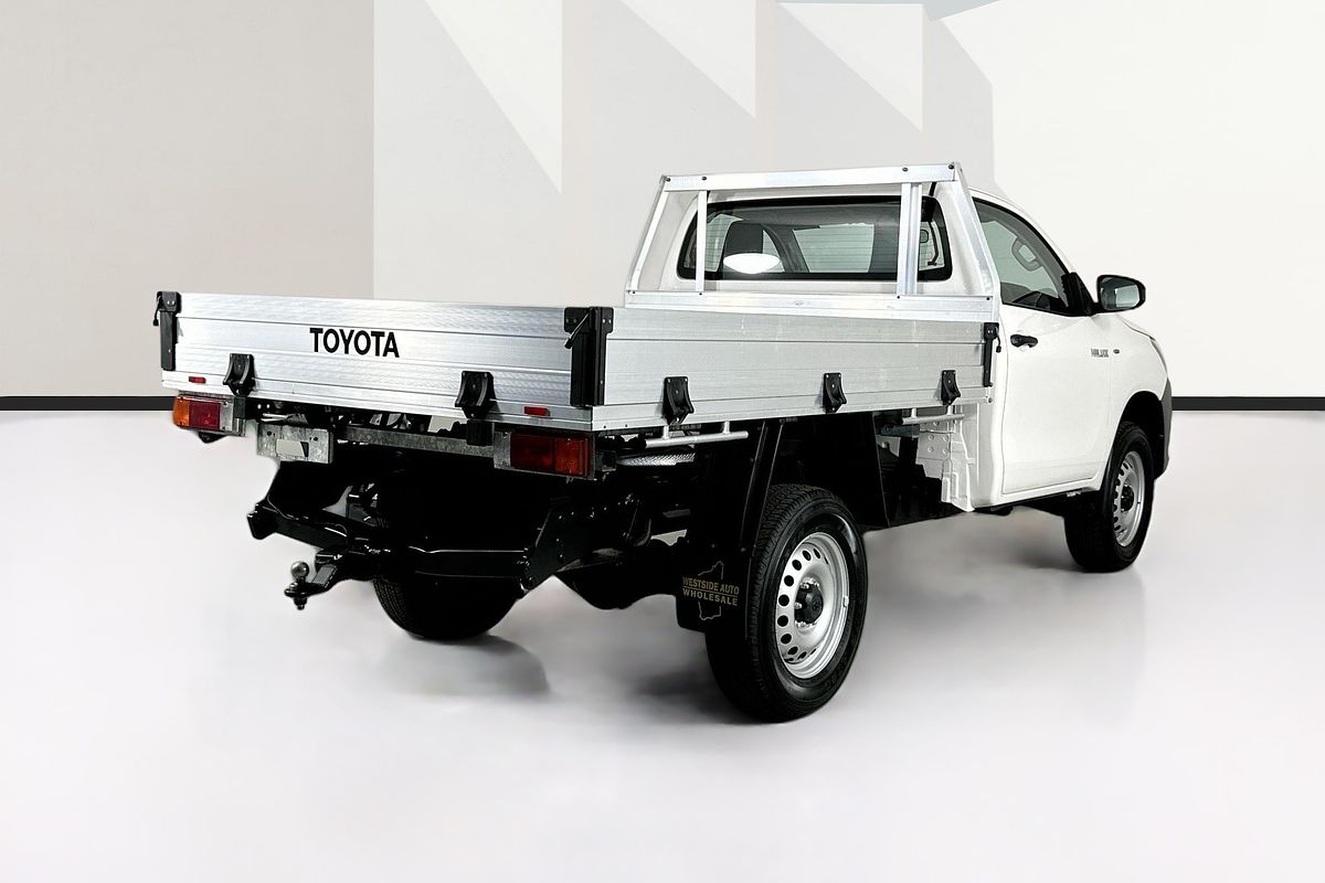 2020 Toyota HILUX WORKMATE HI-RIDER GUN135R FACELIFT 4x2