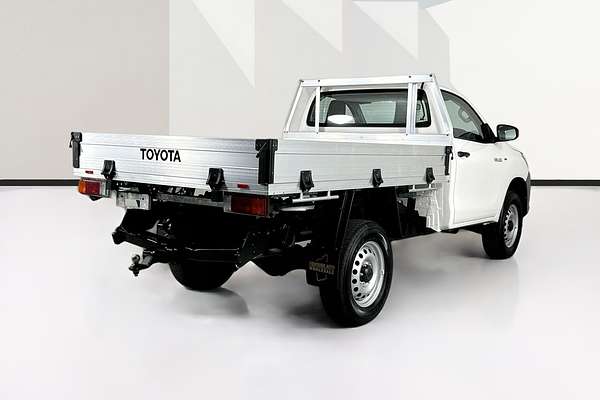 2020 Toyota HILUX WORKMATE HI-RIDER GUN135R FACELIFT 4x2