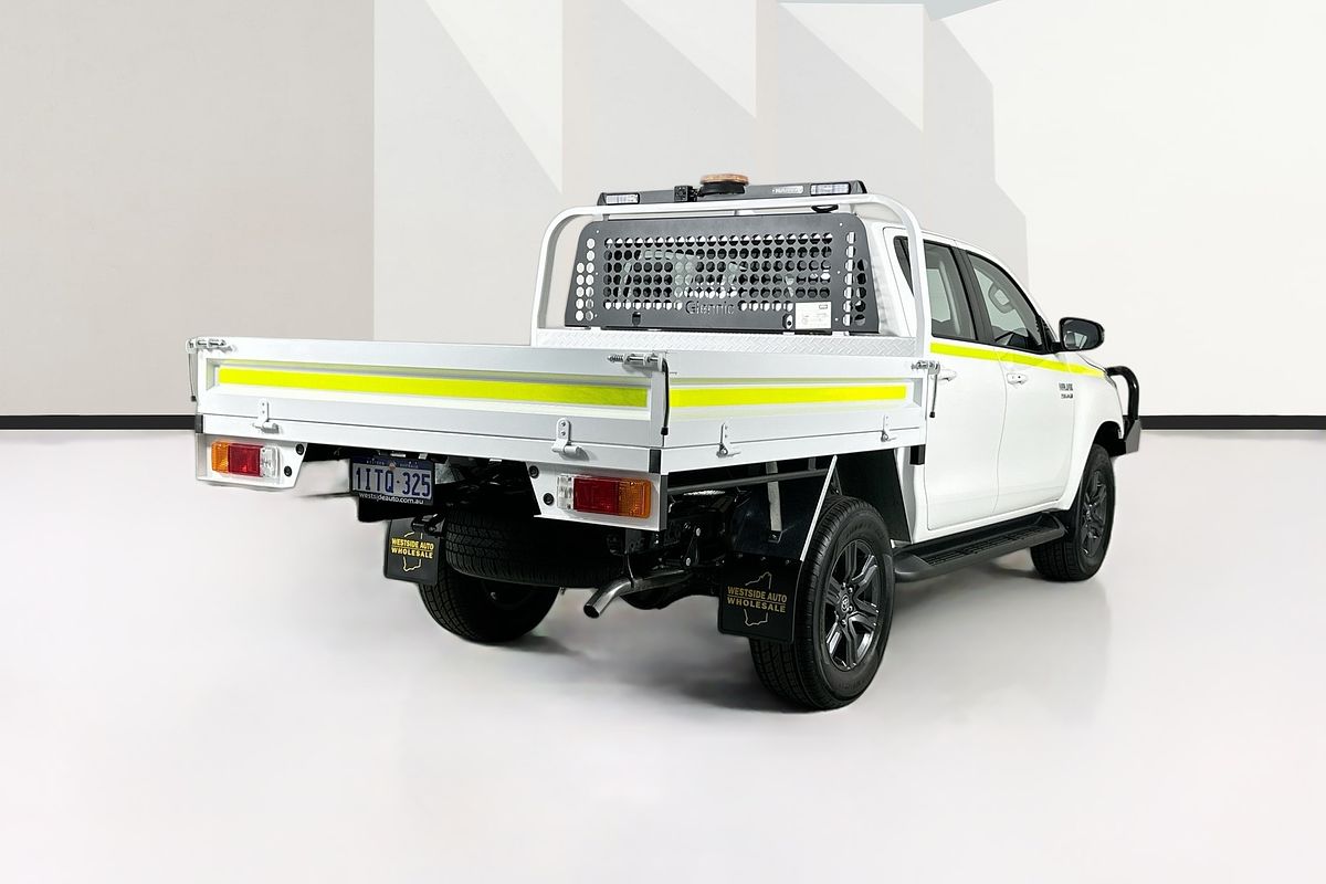 2025 Toyota HILUX SR 48V (4x4) GUN126R RC 4X4