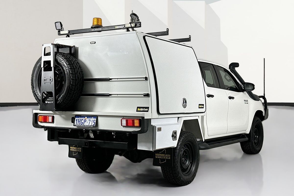 2020 Toyota HILUX SR (4x4) GUN126R FACELIFT 4X4