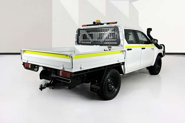 2021 Toyota HILUX SR (4x4) GUN126R FACELIFT 4X4