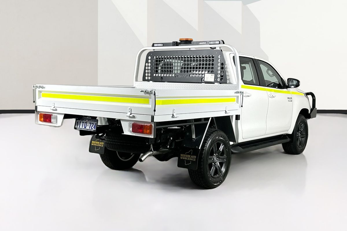 2025 Toyota HILUX SR 48V (4x4) GUN126R RC 4X4