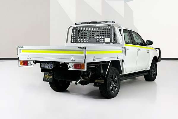 2024 Toyota HILUX SR 48V (4x4) GUN126R 4X4