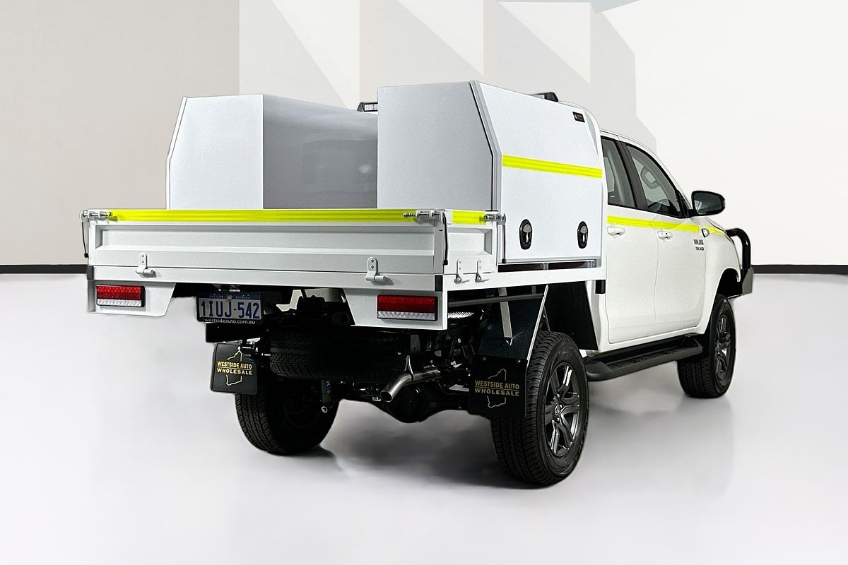 2025 Toyota HILUX SR 48V (4x4) GUN126R RC 4X4
