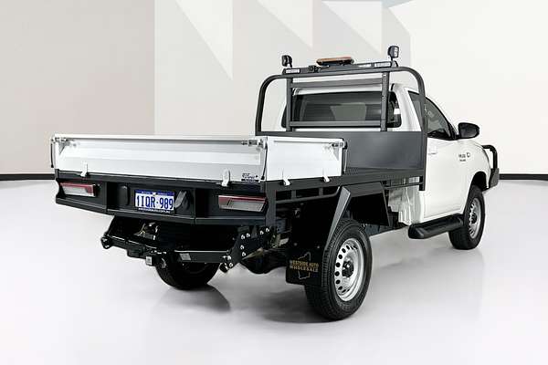 2025 Toyota HILUX SR (4x4) GUN126R RC 4X4