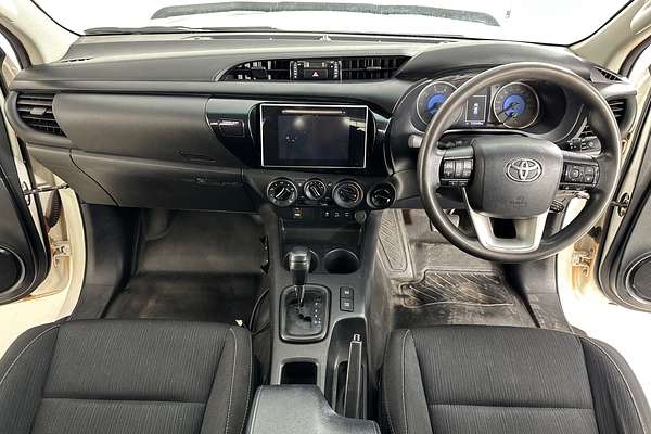 2020 Toyota HILUX SR (4x4) GUN126R MY19 UPGRADE 4X4