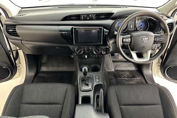 2020 Toyota HILUX SR (4x4) GUN126R MY19 UPGRADE 4X4