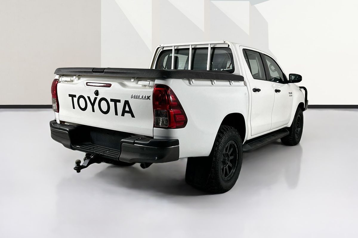 2019 Toyota HILUX SR (4x4) GUN126R MY19 4X4