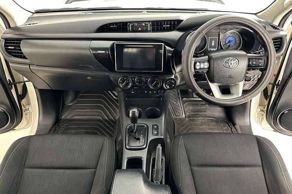 2019 Toyota HILUX SR (4x4) GUN126R MY19 UPGRADE 4X4