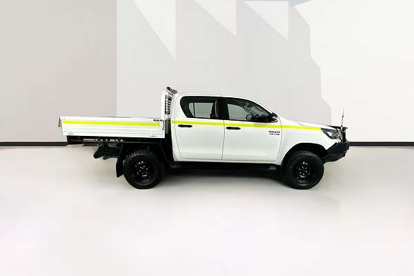 2020 Toyota HILUX SR (4x4) GUN126R FACELIFT 4X4
