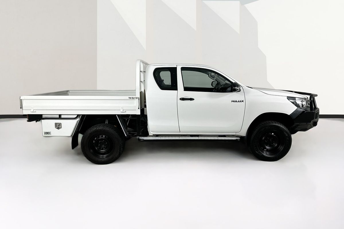2019 Toyota HILUX Workmate GUN125R 4X4