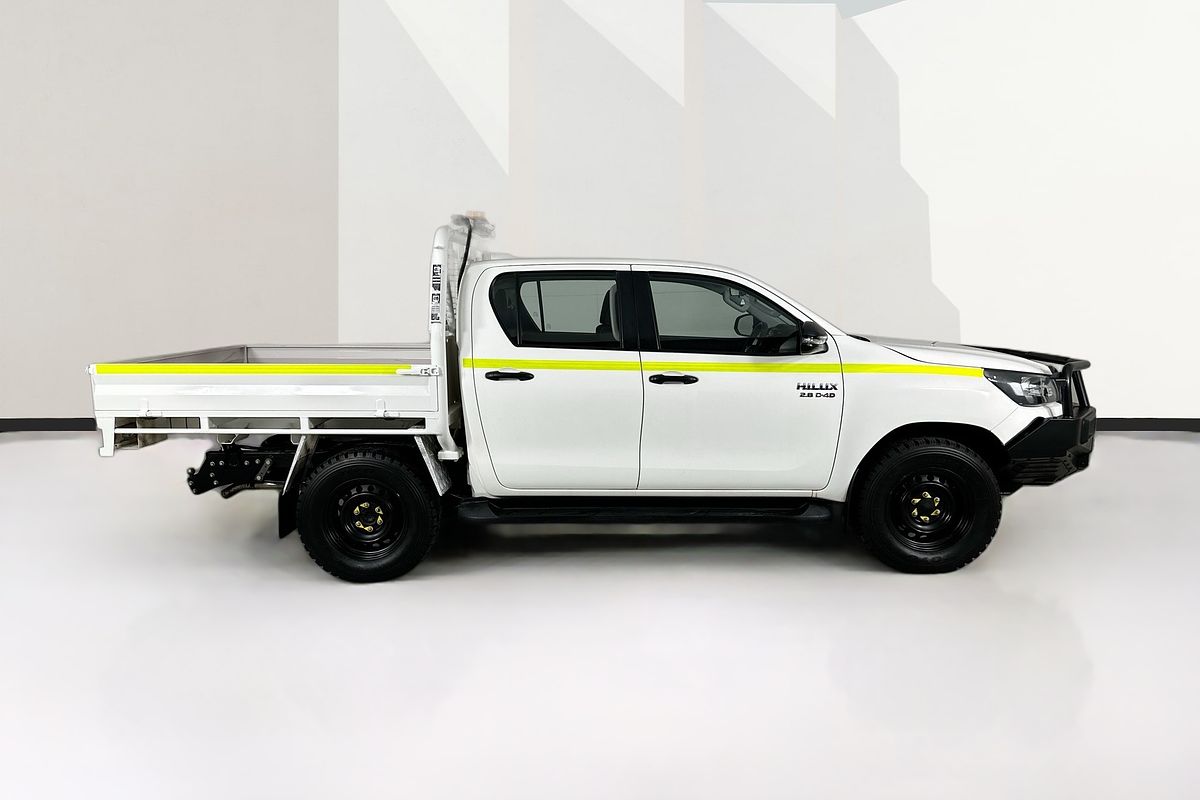 2021 Toyota HILUX SR (4x4) GUN126R FACELIFT 4X4