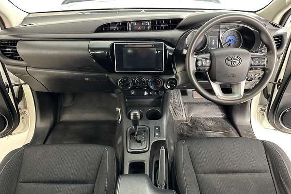 2020 Toyota HILUX SR (4x4) GUN126R MY19 UPGRADE 4X4