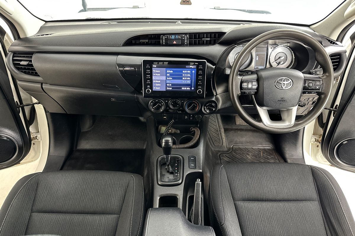 2022 Toyota HILUX SR (4x4) GUN126R 4X4